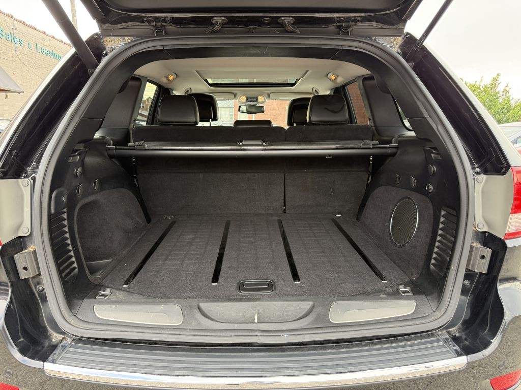 2012 Jeep Grand Cherokee Image 9