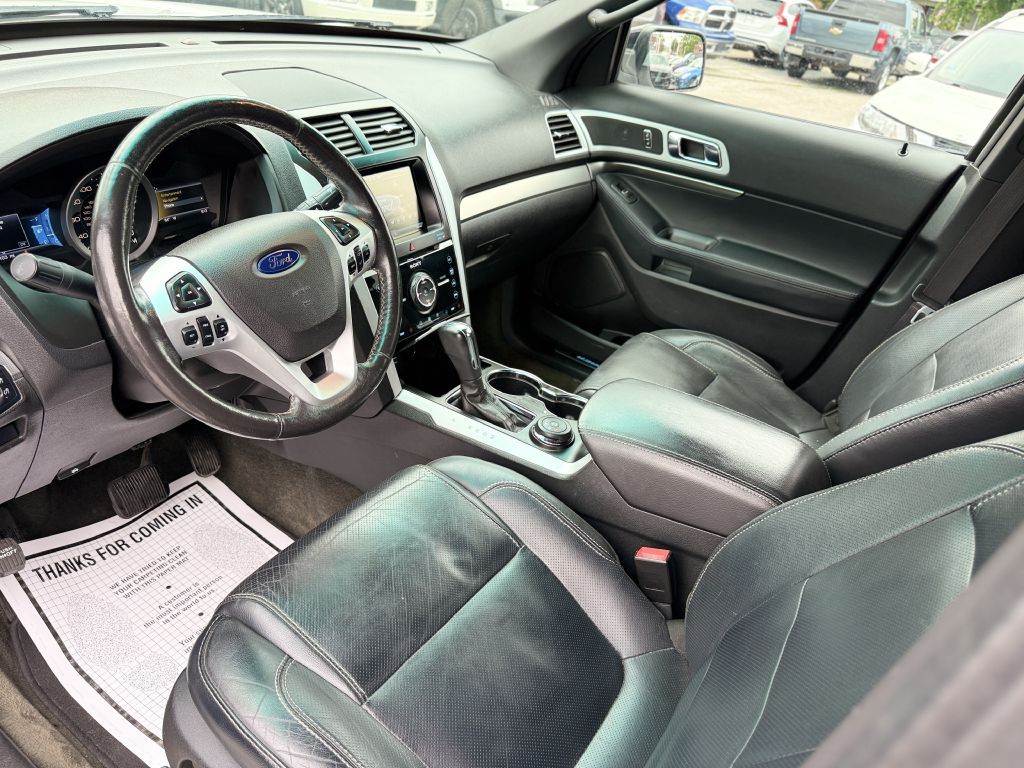 2015 Ford Explorer Image 14