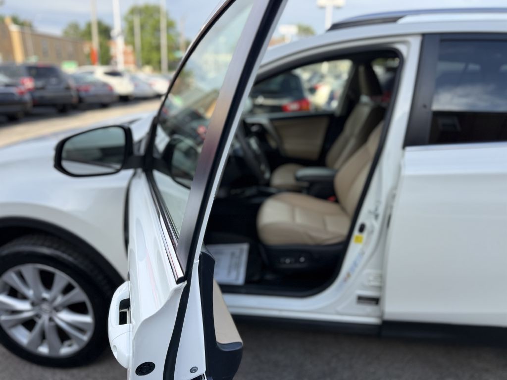 2014 Toyota Rav4 Image 11