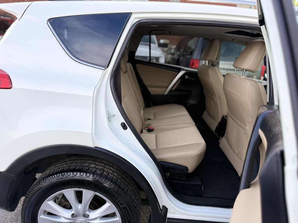 2014 Toyota Rav4 Image 24