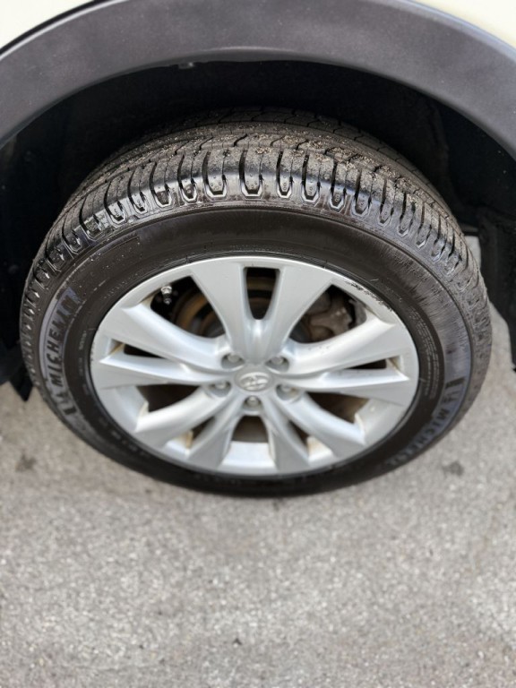 2014 Toyota Rav4 Image 26