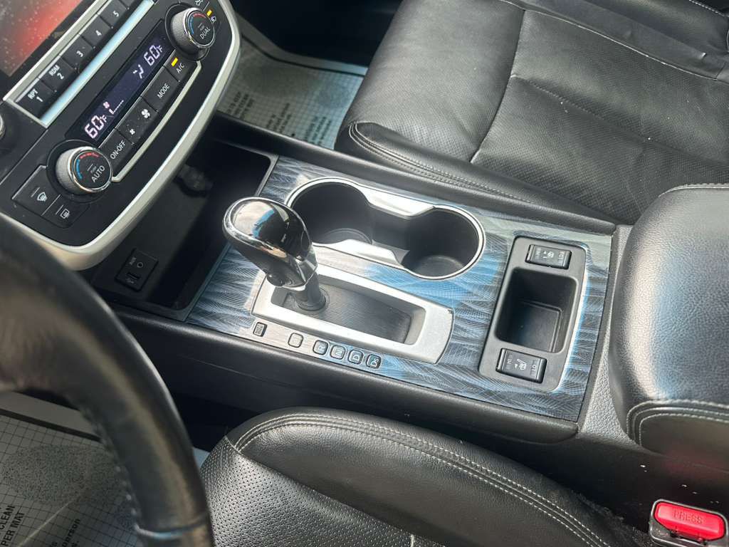 2016 Nissan Altima Image 18