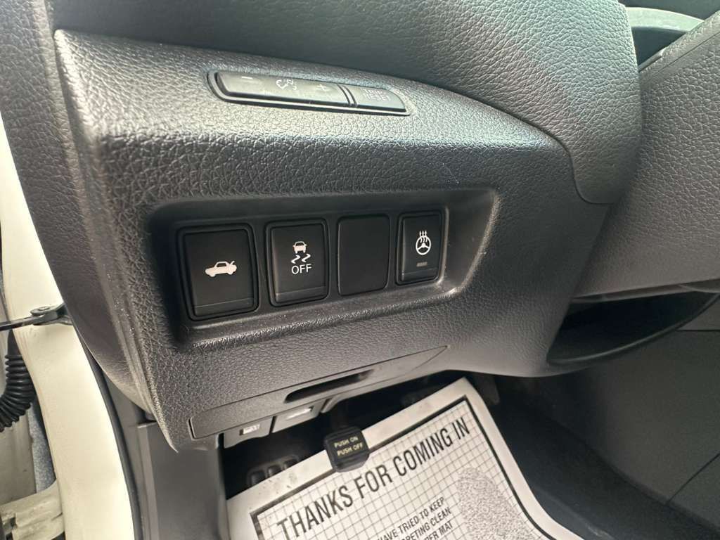 2016 Nissan Altima Image 20