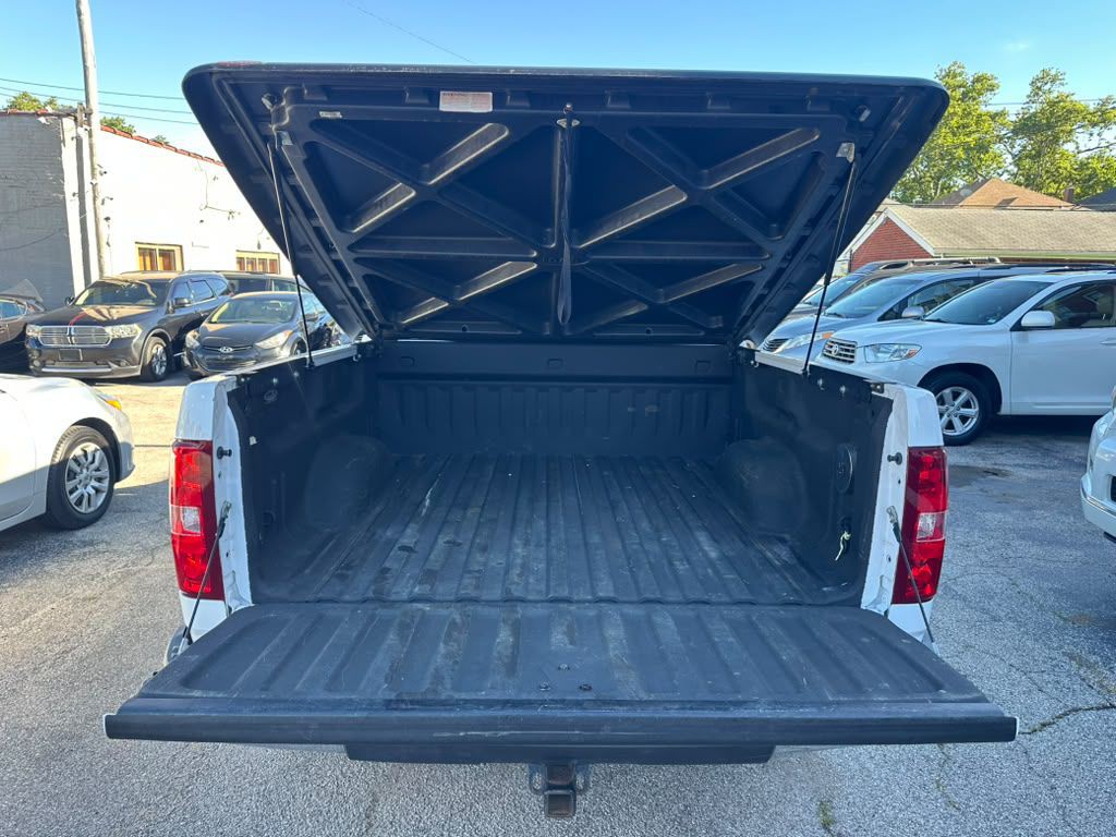 2011 Chevrolet Silverado 1500 Image 22