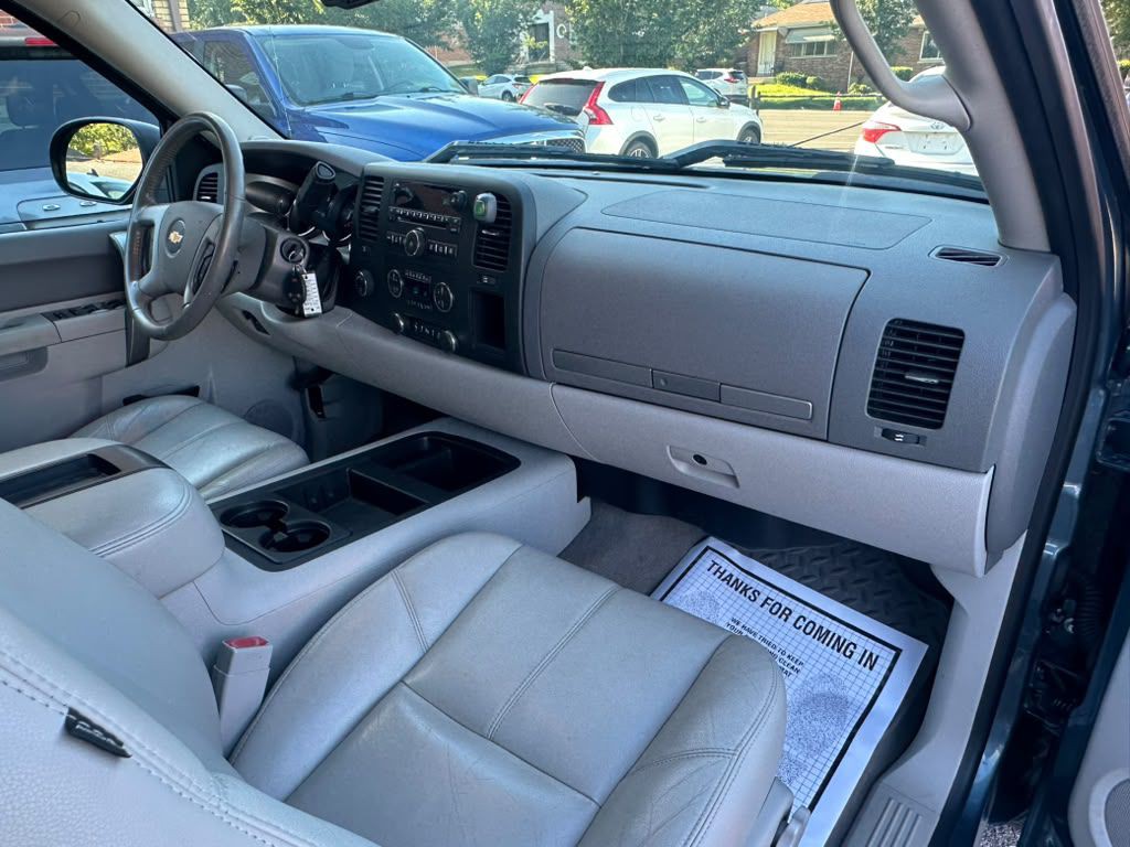 2013 Chevrolet Silverado 1500 Image 13