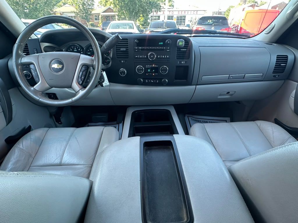 2013 Chevrolet Silverado 1500 Image 14