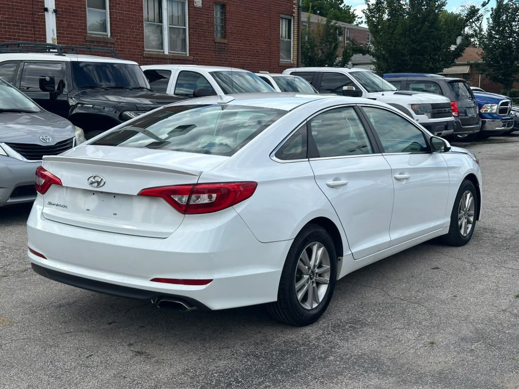 2016 Hyundai Sonata Image 6