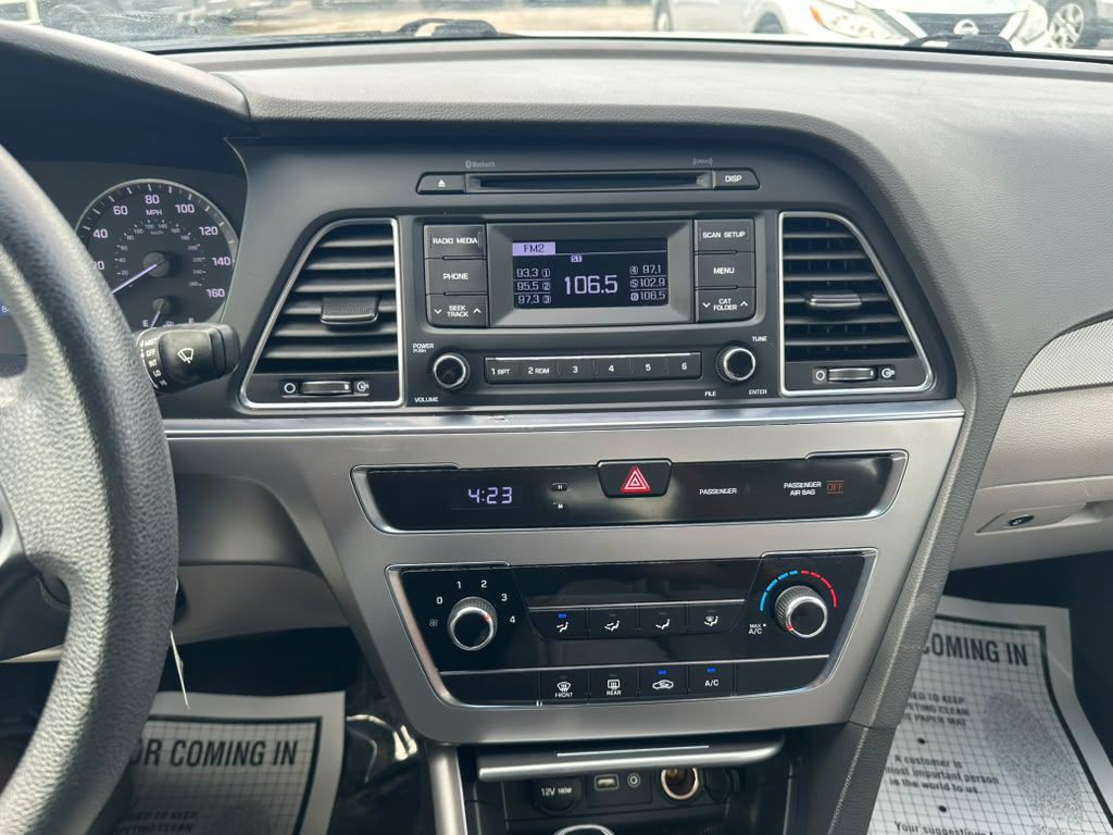 2016 Hyundai Sonata Image 16
