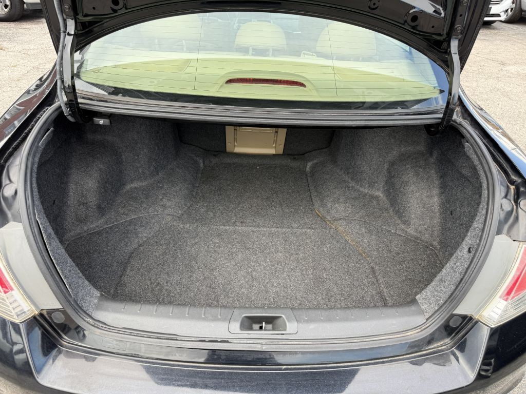 2012 Honda Accord Image 9