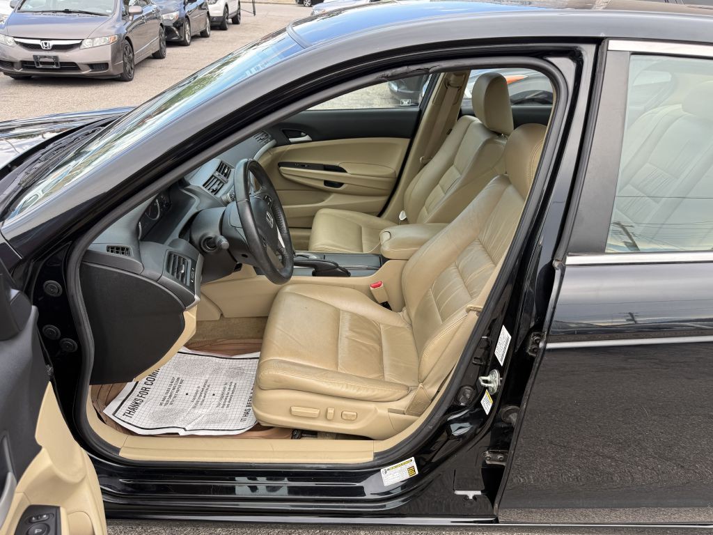 2012 Honda Accord Image 13