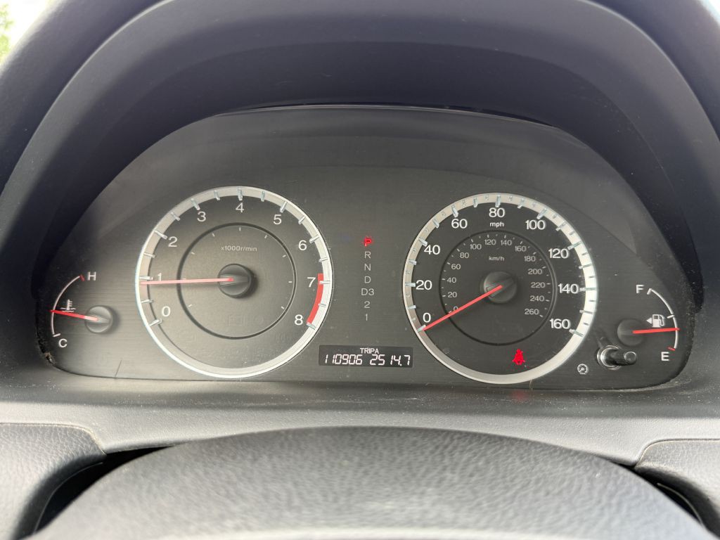 2012 Honda Accord Image 16