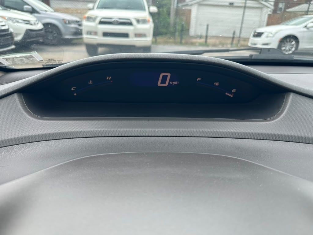 2010 Honda Civic Image 17