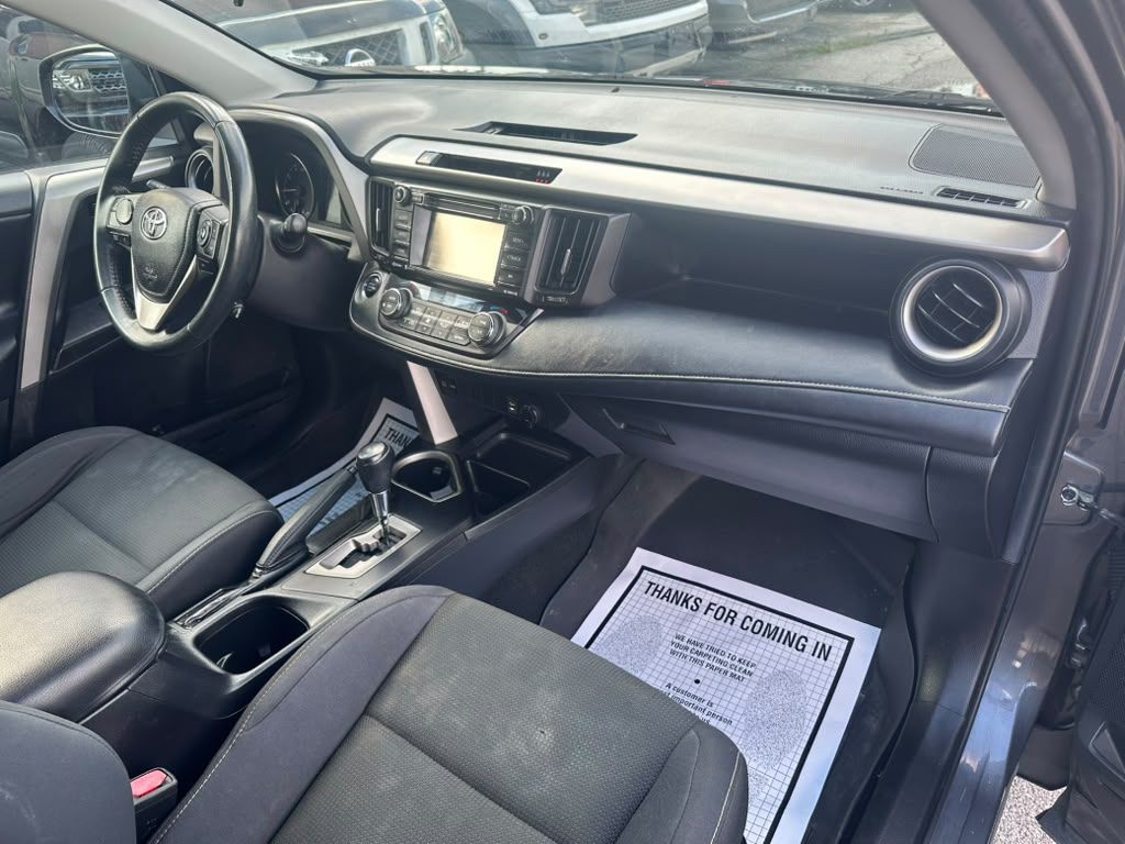 2018 Toyota Rav4 Image 13