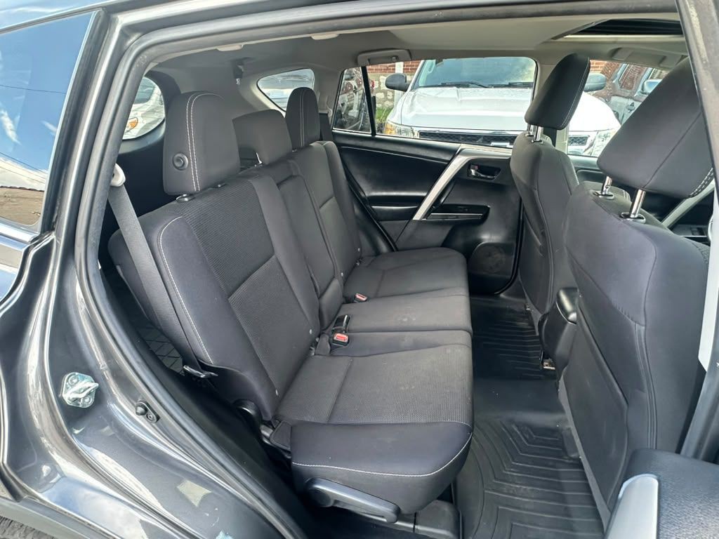 2018 Toyota Rav4 Image 20