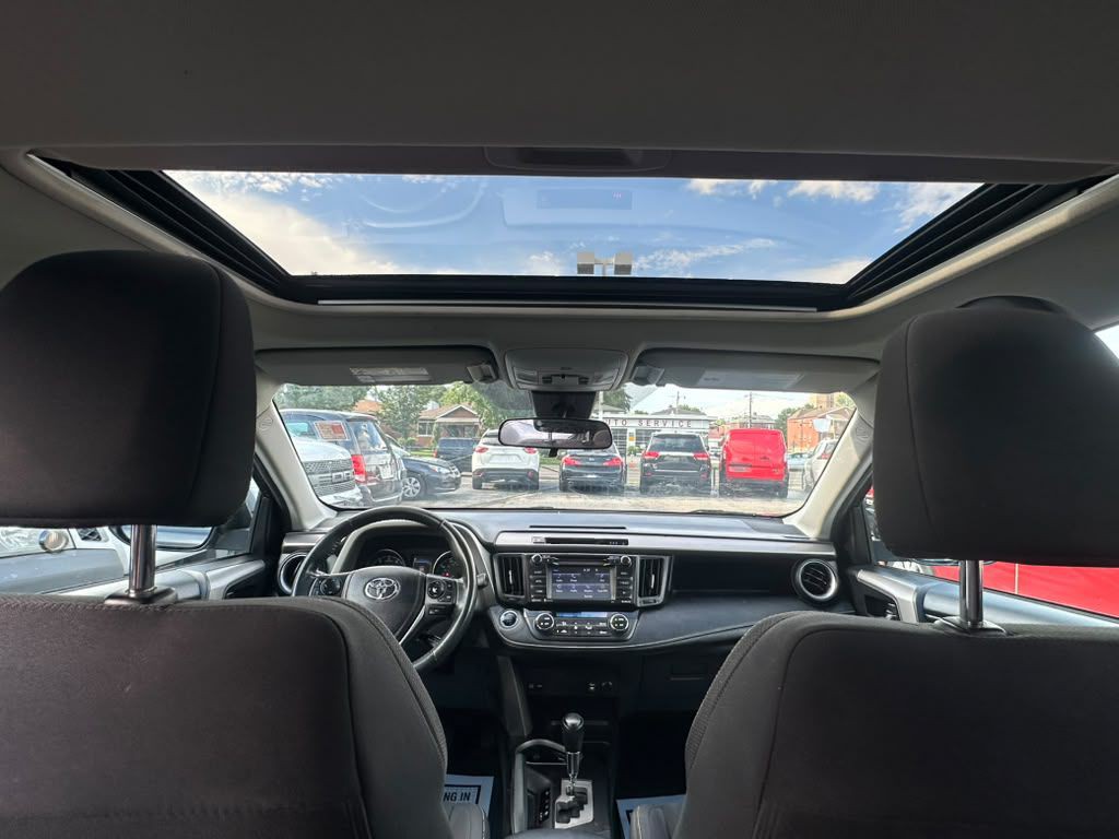 2018 Toyota Rav4 Image 22