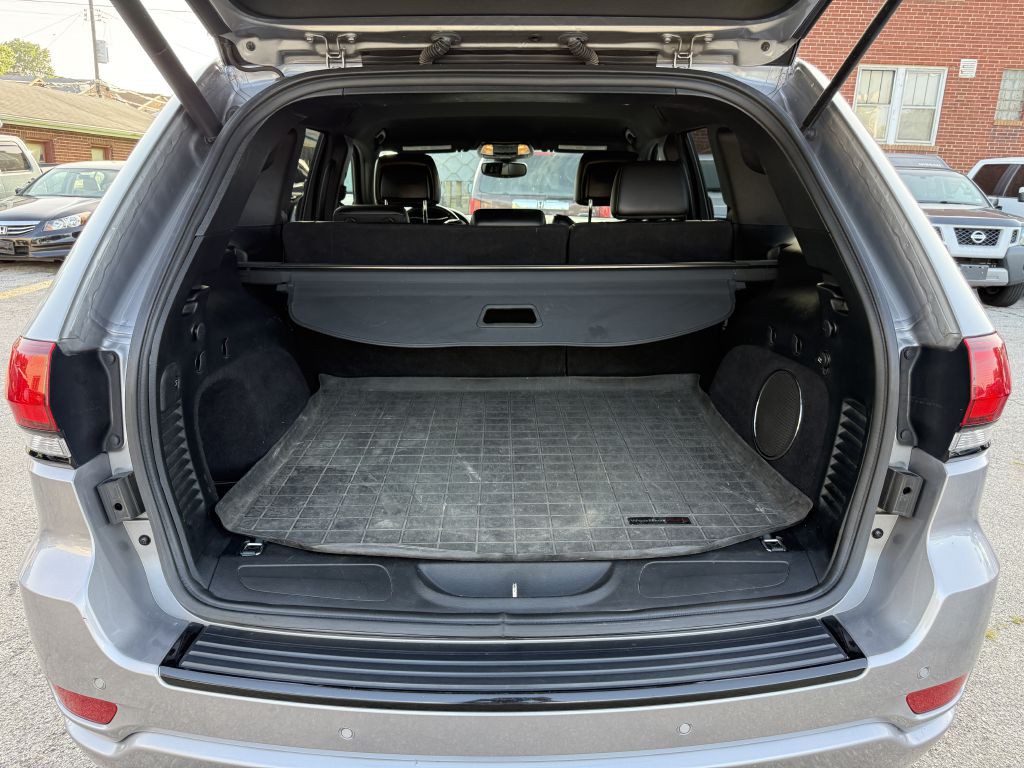 2017 Jeep Grand Cherokee Image 9