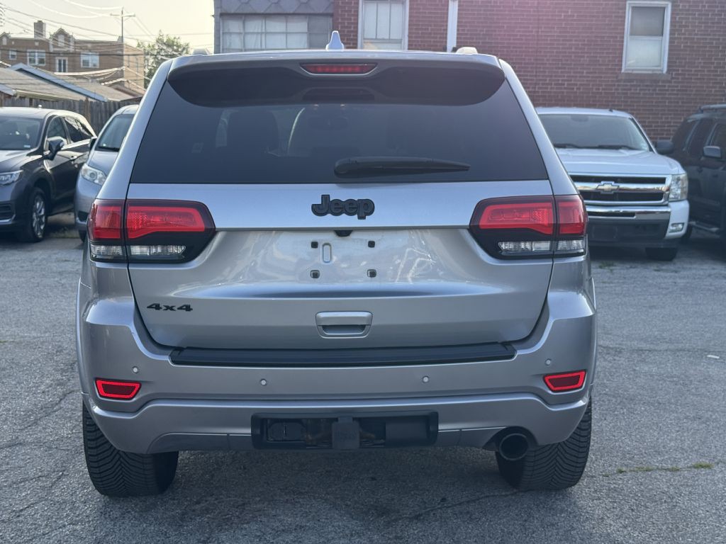 2017 Jeep Grand Cherokee Image 10