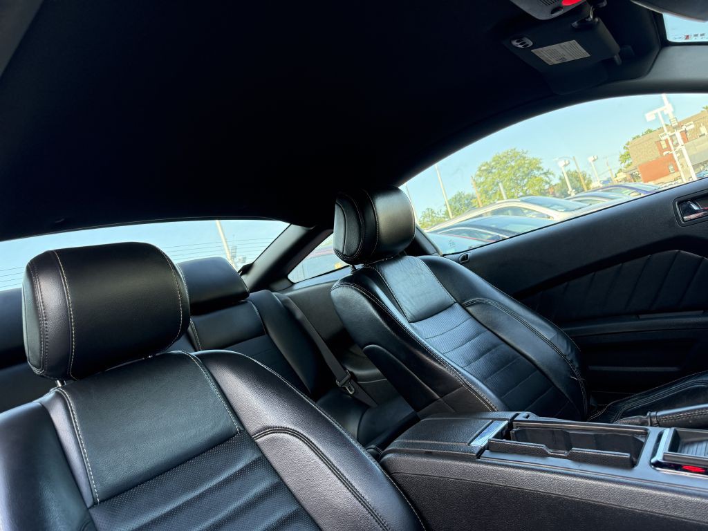 2014 Ford Mustang Image 16