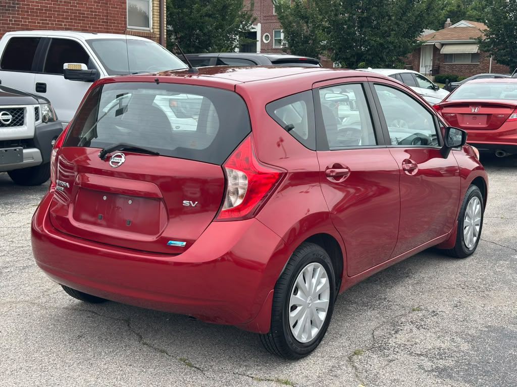 2015 Nissan Versa Image 6