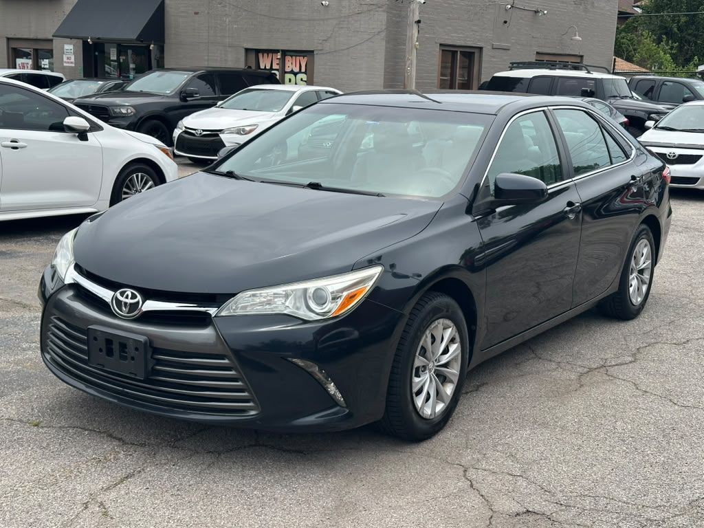 2015 Toyota Camry Image 3