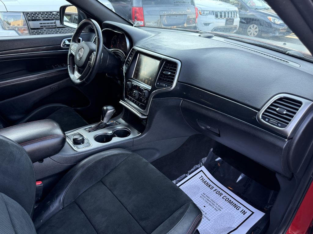 2017 Jeep Grand Cherokee Image 22