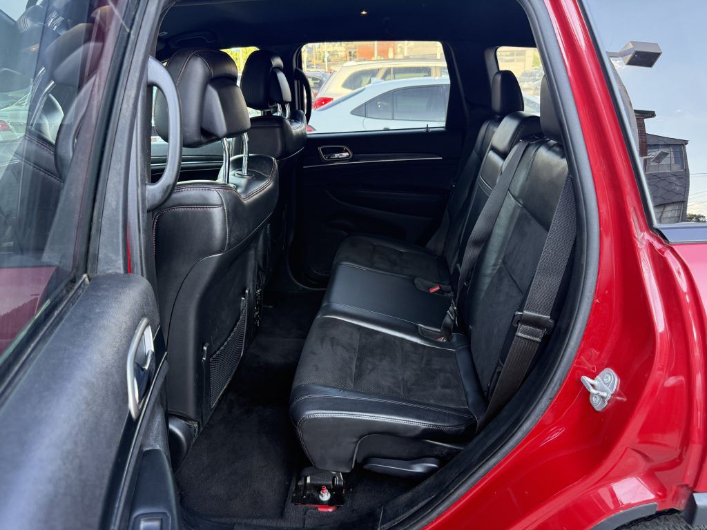 2017 Jeep Grand Cherokee Image 24