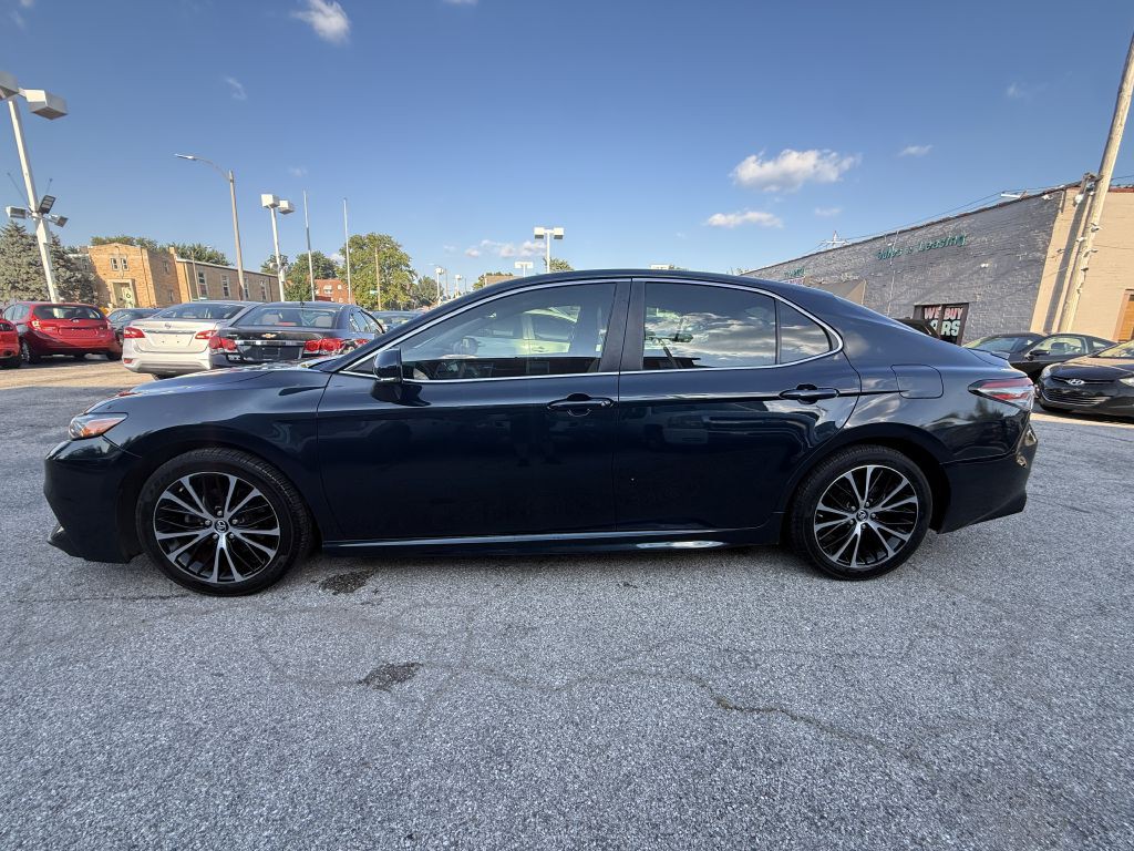 2019 Toyota Camry Image 7