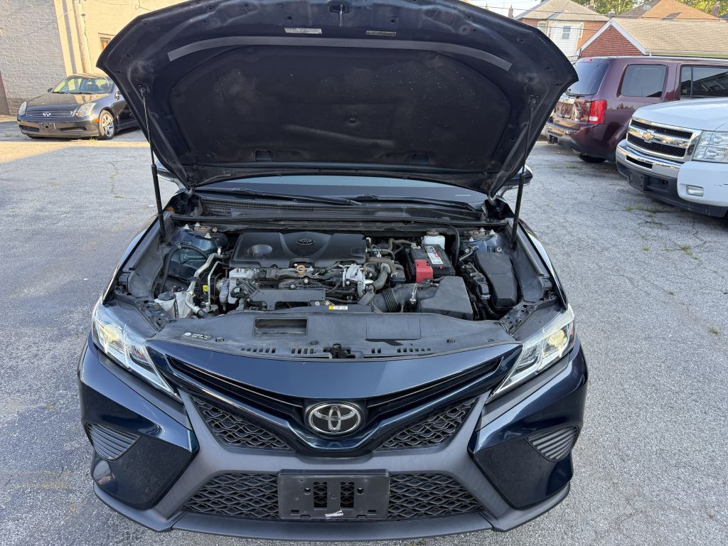 2019 Toyota Camry Image 25