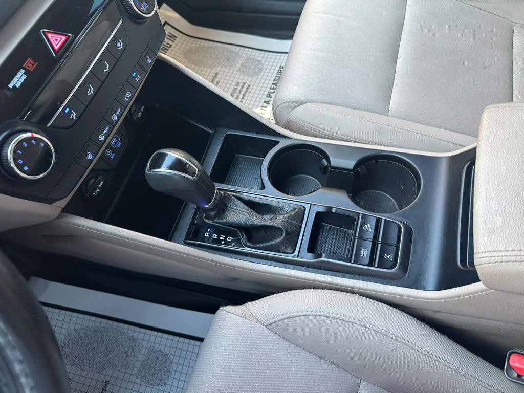 2017 Hyundai Tucson Image 17