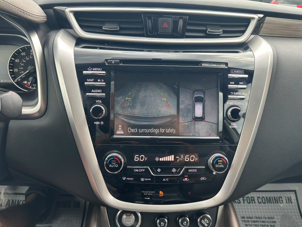 2015 Nissan Murano Image 18