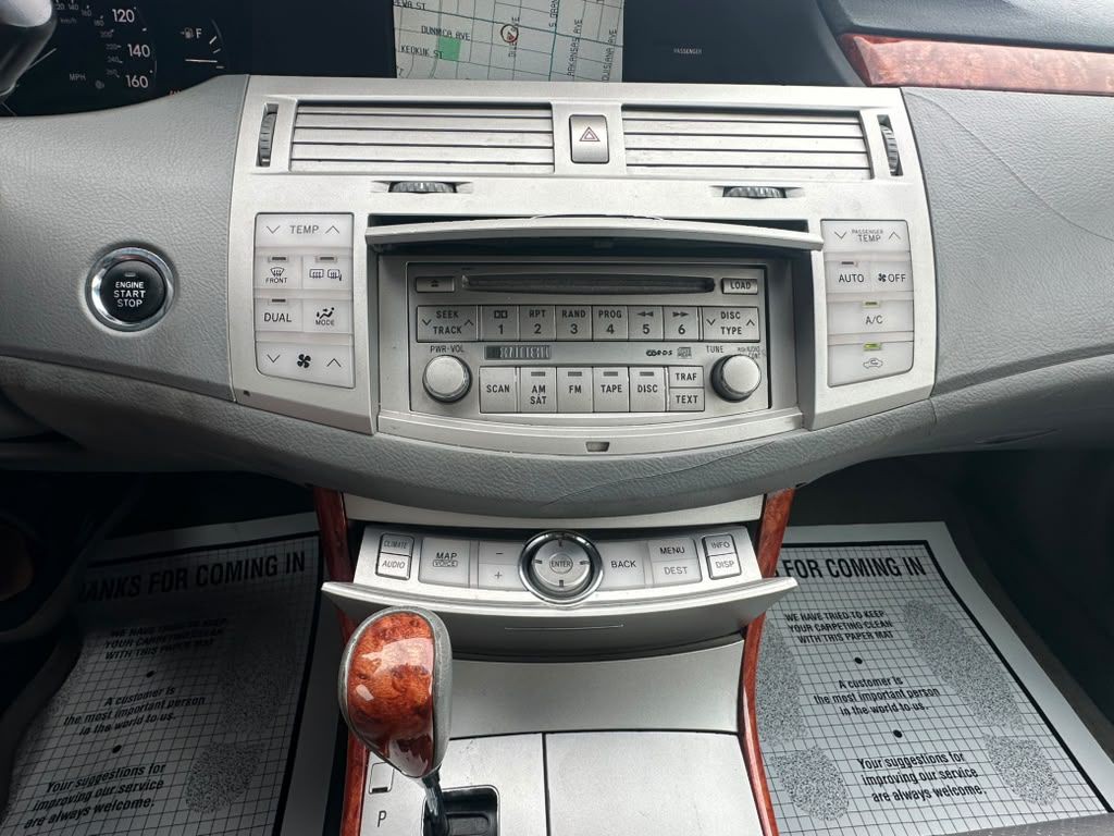 2007 Toyota Avalon Image 17
