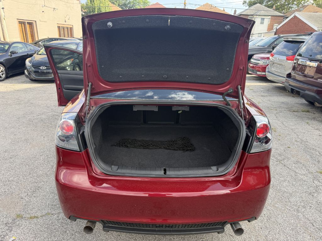 2009 Pontiac G8 Image 8