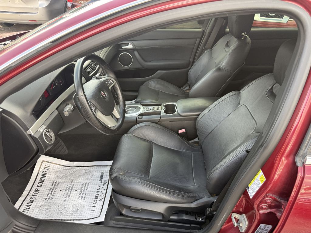 2009 Pontiac G8 Image 12