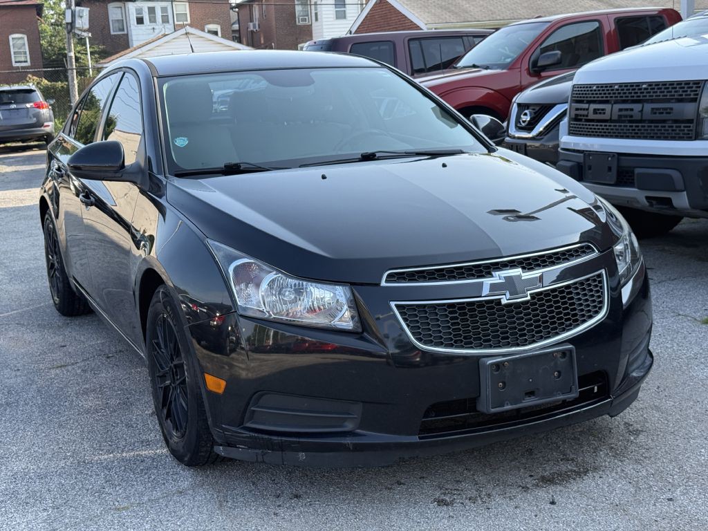 2013 Chevrolet Cruze Image 3