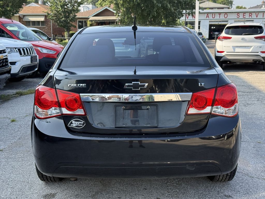 2013 Chevrolet Cruze Image 8