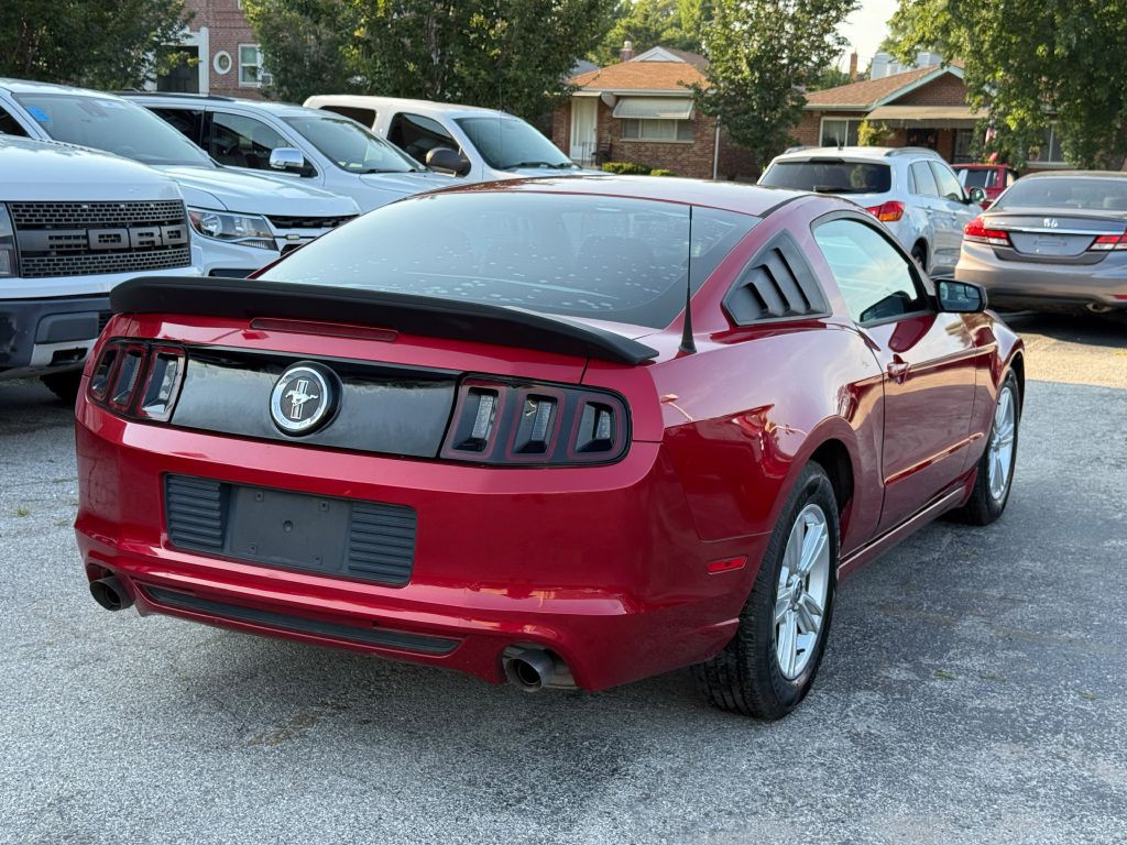 2013 Ford Mustang Image 7
