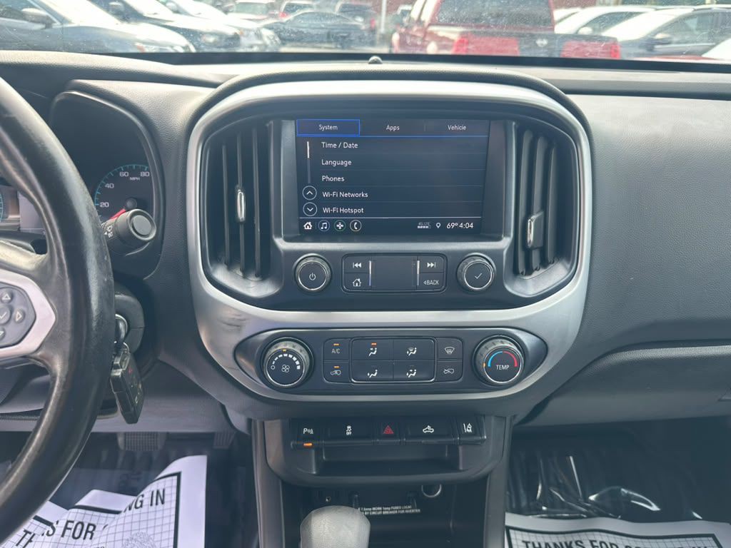 2022 Chevrolet Colorado Image 16