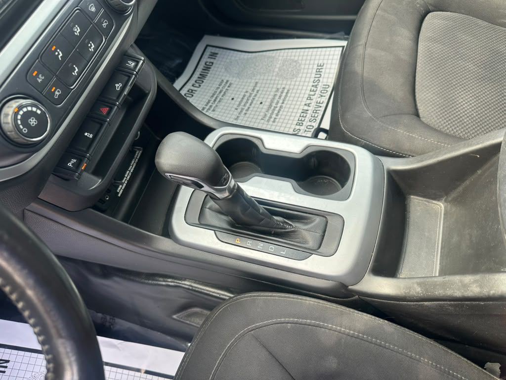2022 Chevrolet Colorado Image 17