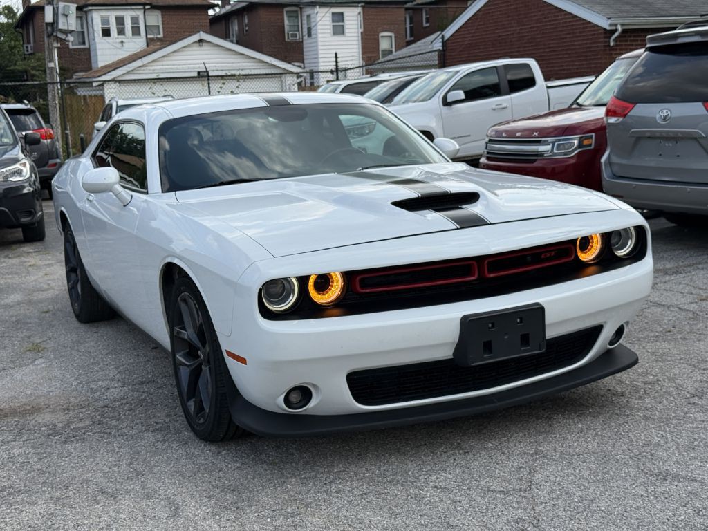 2019 Dodge Challenger Image 3