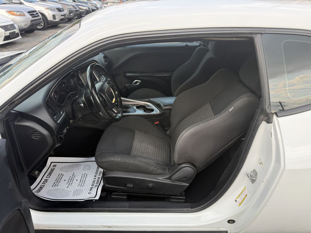 2019 Dodge Challenger Image 13