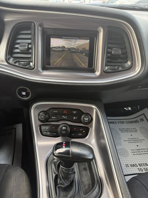 2019 Dodge Challenger Image 17