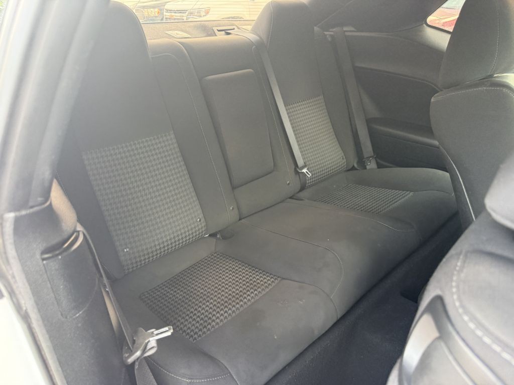 2019 Dodge Challenger Image 22