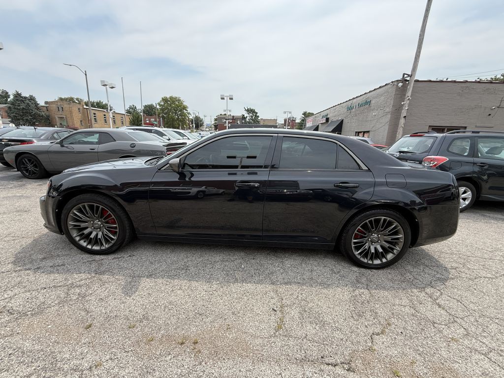 2014 Chrysler 300 Image 7