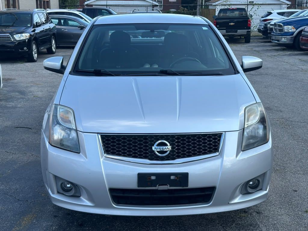 2011 Nissan Sentra Image 2