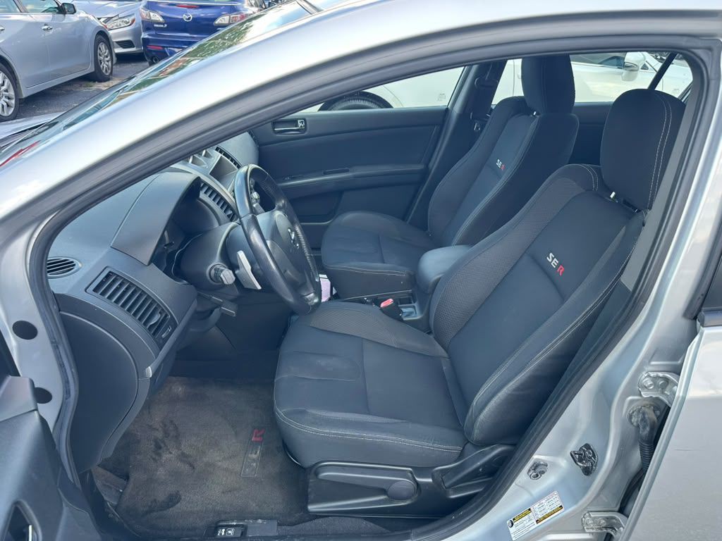 2011 Nissan Sentra Image 10