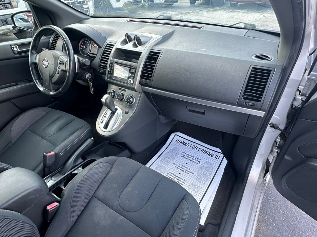 2011 Nissan Sentra Image 13