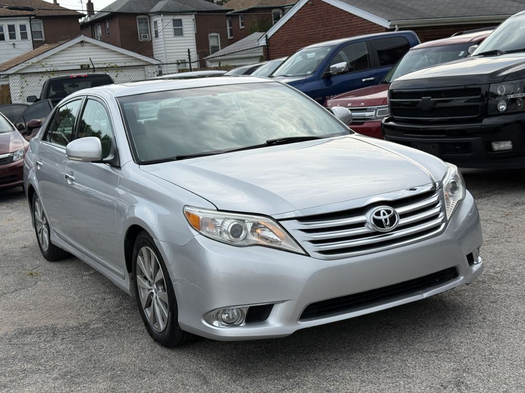 2011 Toyota Avalon Image 3