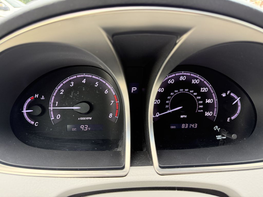 2011 Toyota Avalon Image 15