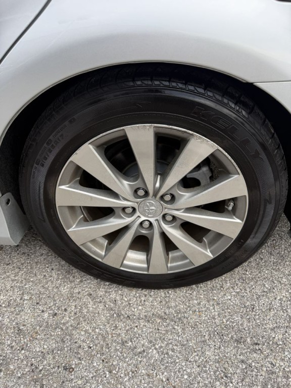 2011 Toyota Avalon Image 27
