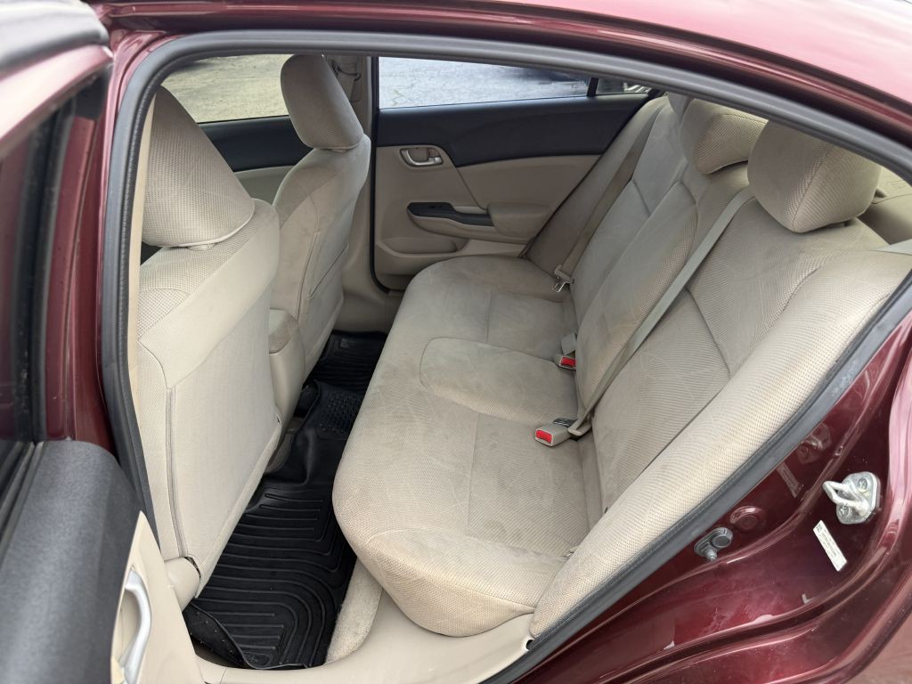 2012 Honda Civic Image 23